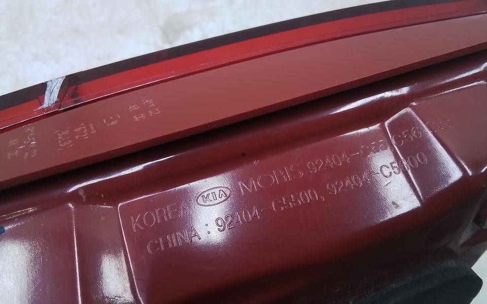 Фонарь задний внутренний правый