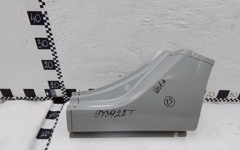 Кузовной элемент