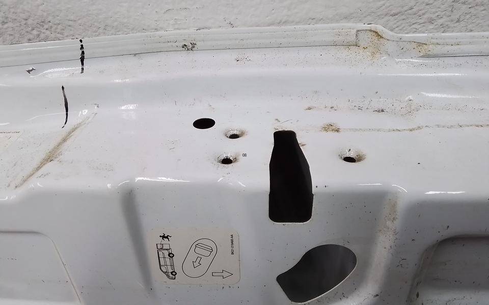 Дверь задняя правая