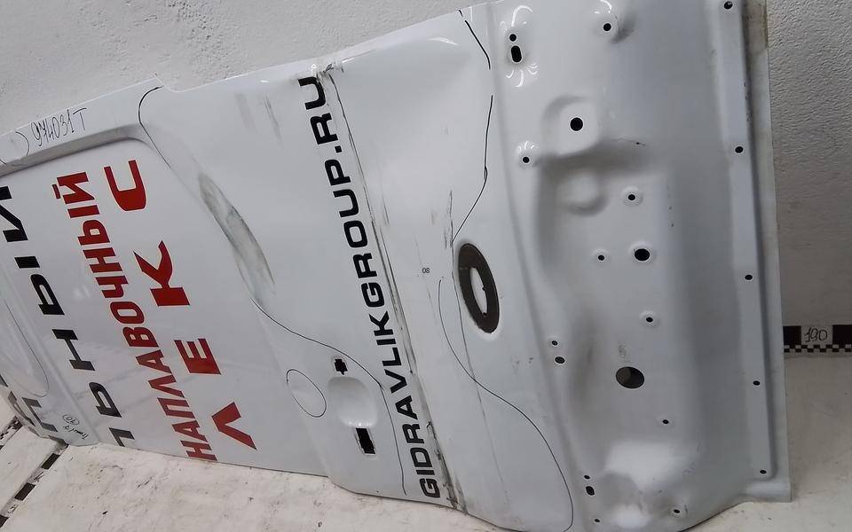 Дверь задняя правая