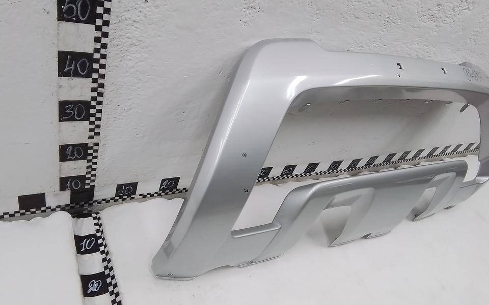 Накладка переднего бампера