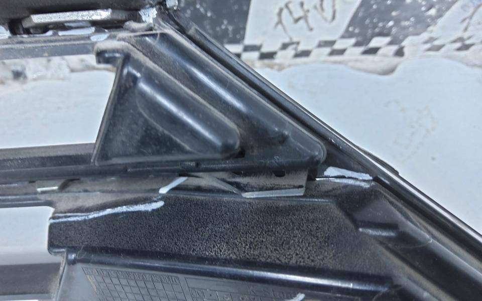 Решетка радиатора