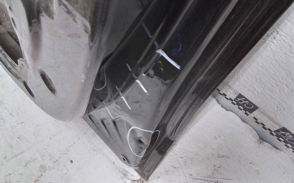 Дверь передняя правая