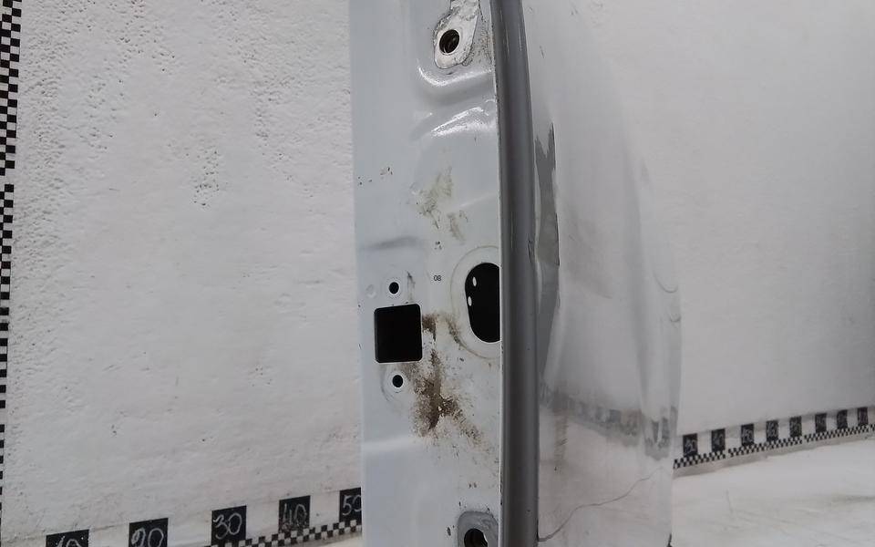 Дверь задняя левая