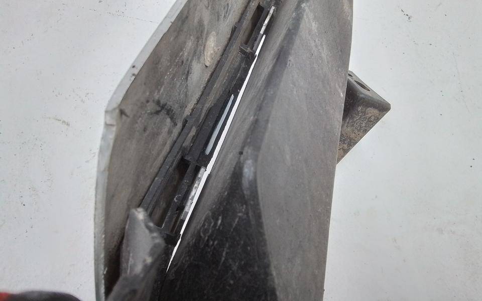 Накладка заднего бампера правая