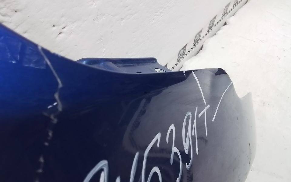 Крыло переднее правое