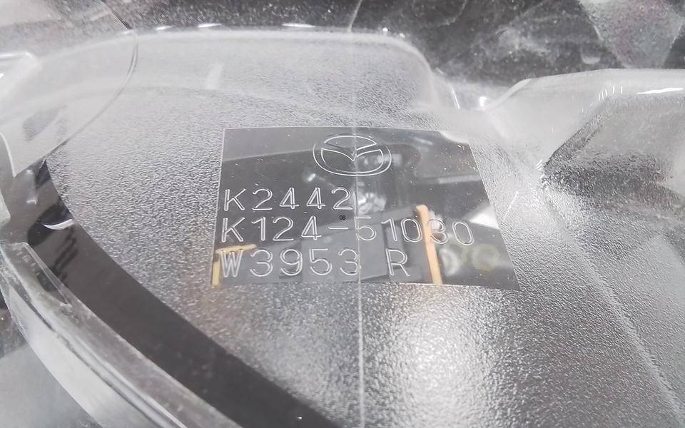 Фара правая