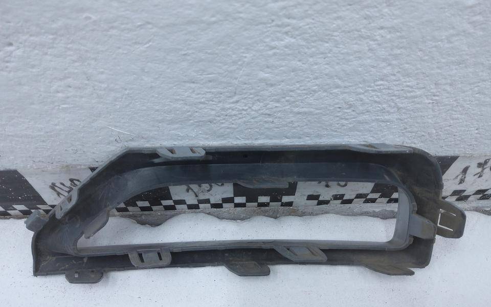 Накладка заднего бампера правая