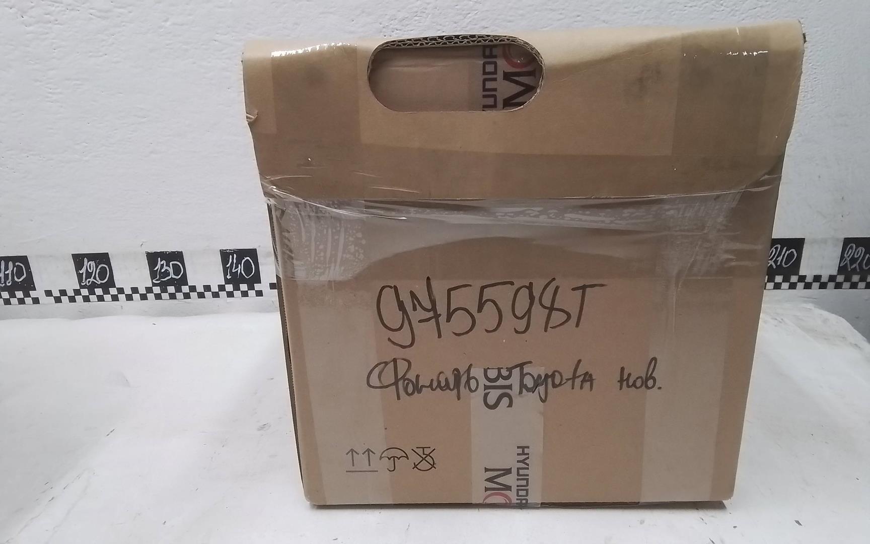 Фонарь задний наружный левый