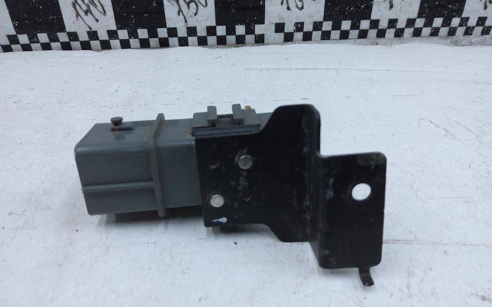 Реле свечей накала