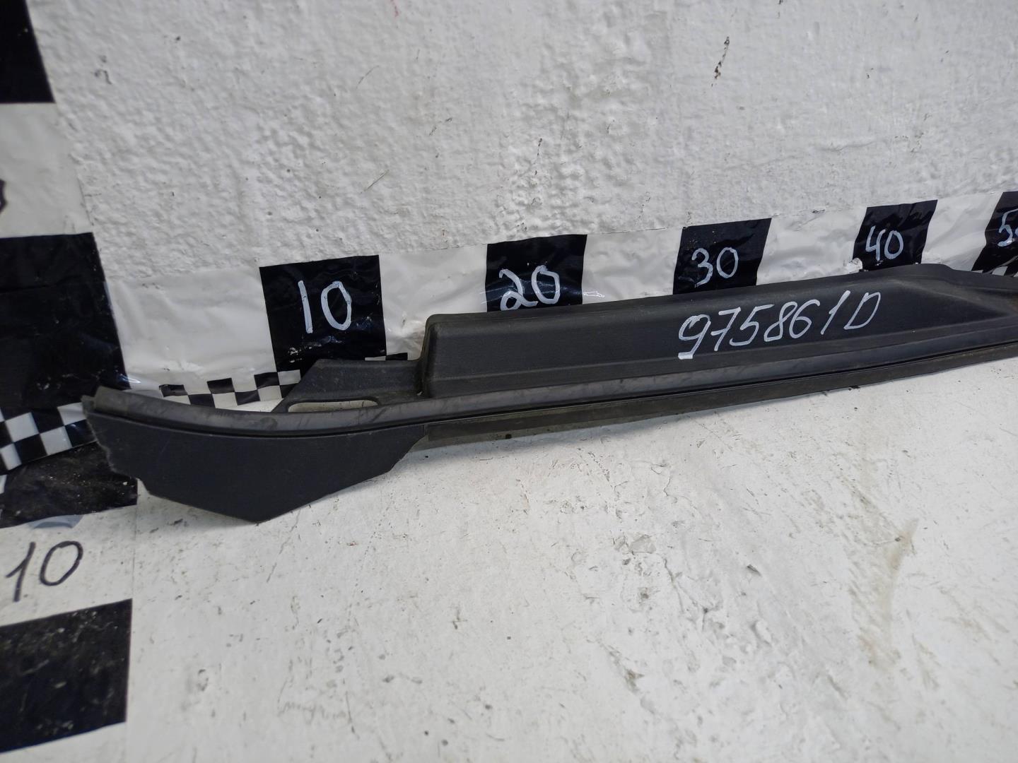 Датчик положения крышки багажника