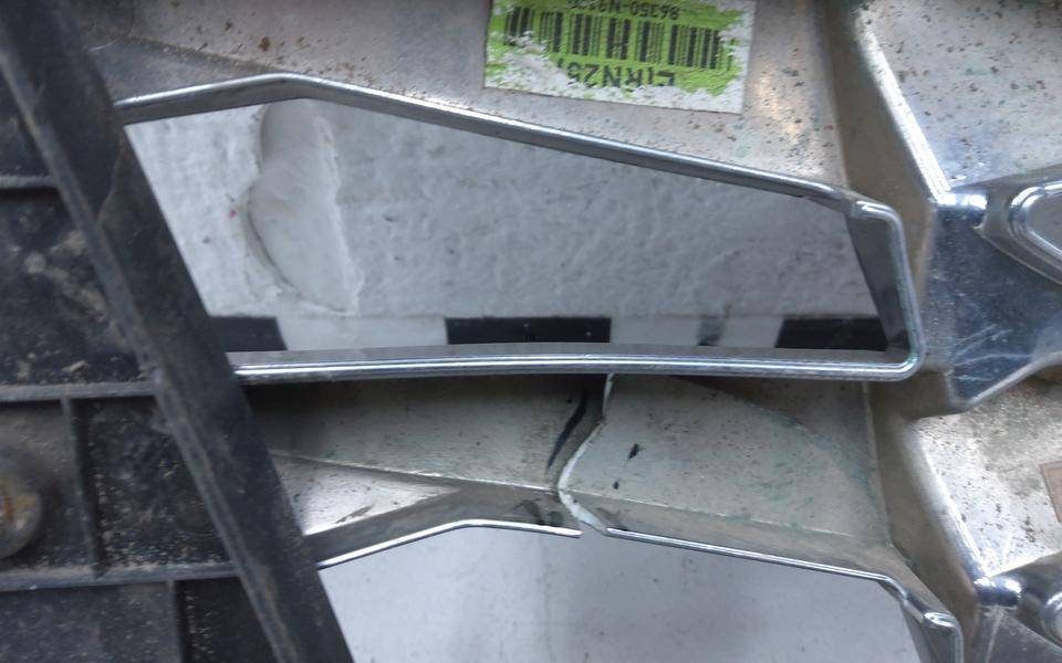 Решетка радиатора