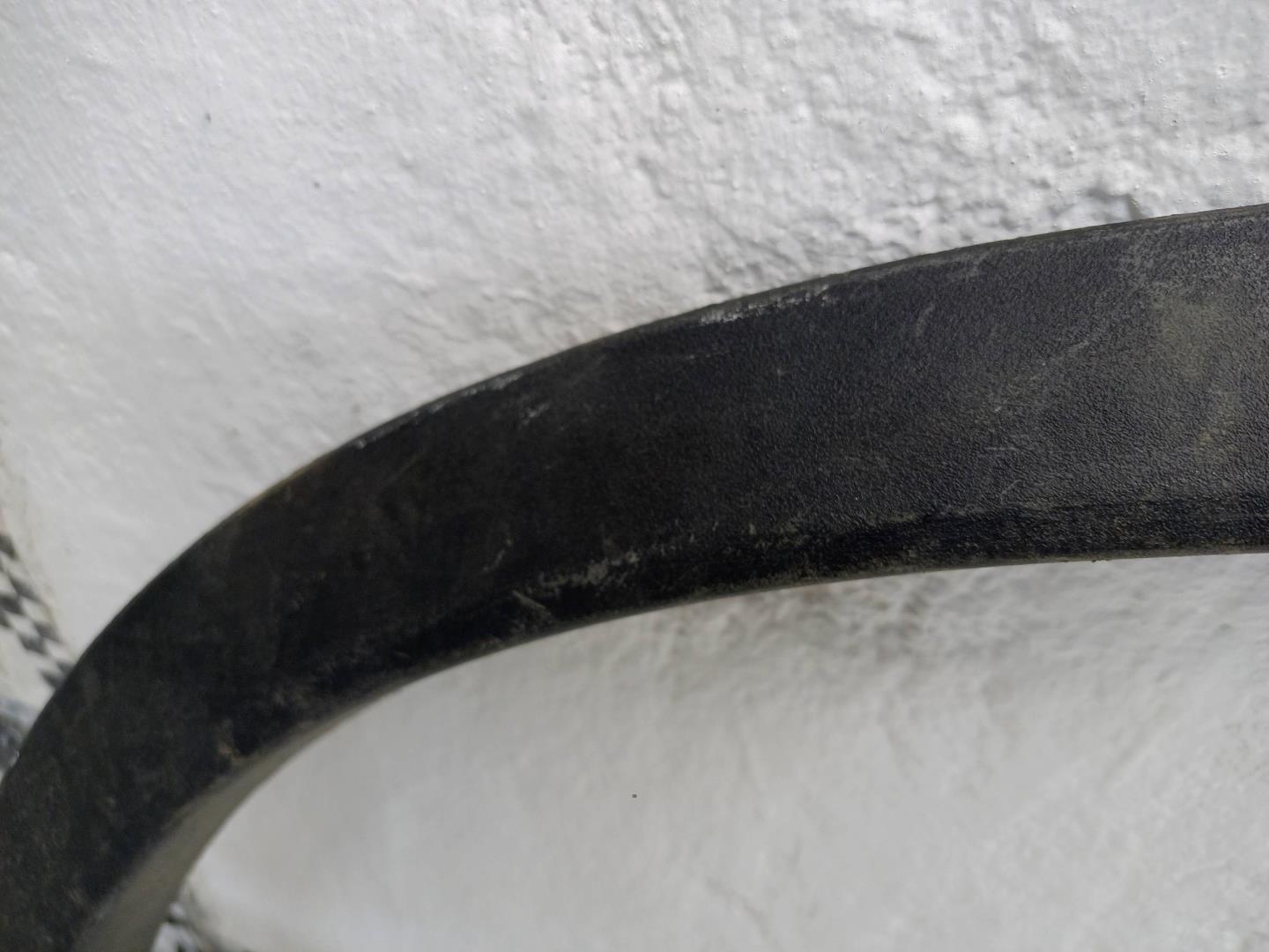 Накладка крыла переднего левого