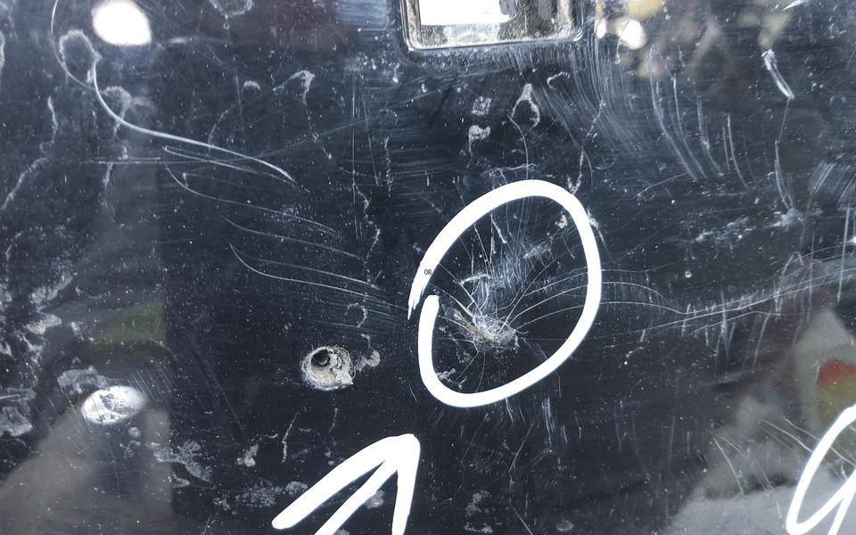 Накладка переднего бампера под номер