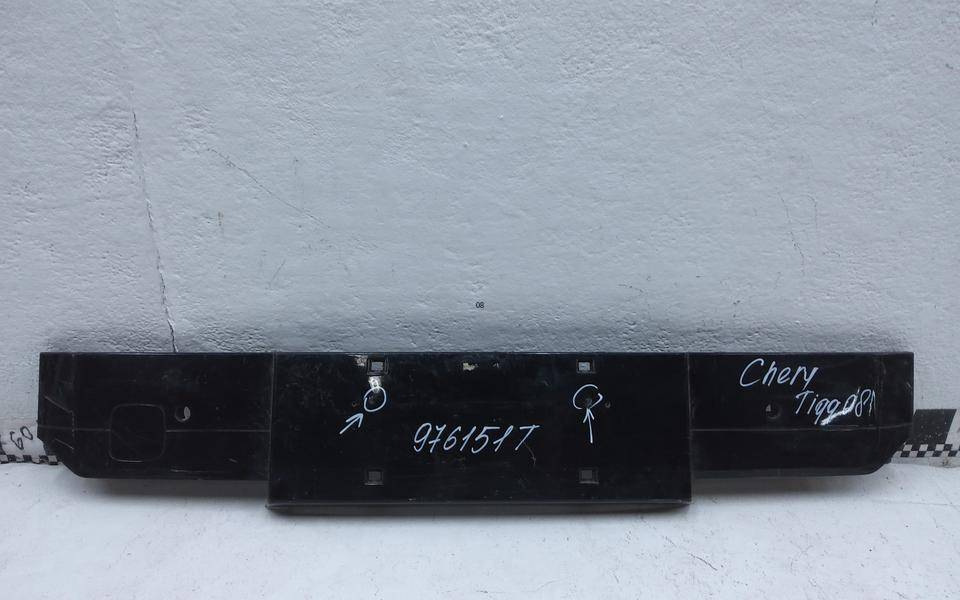 Накладка переднего бампера под номер