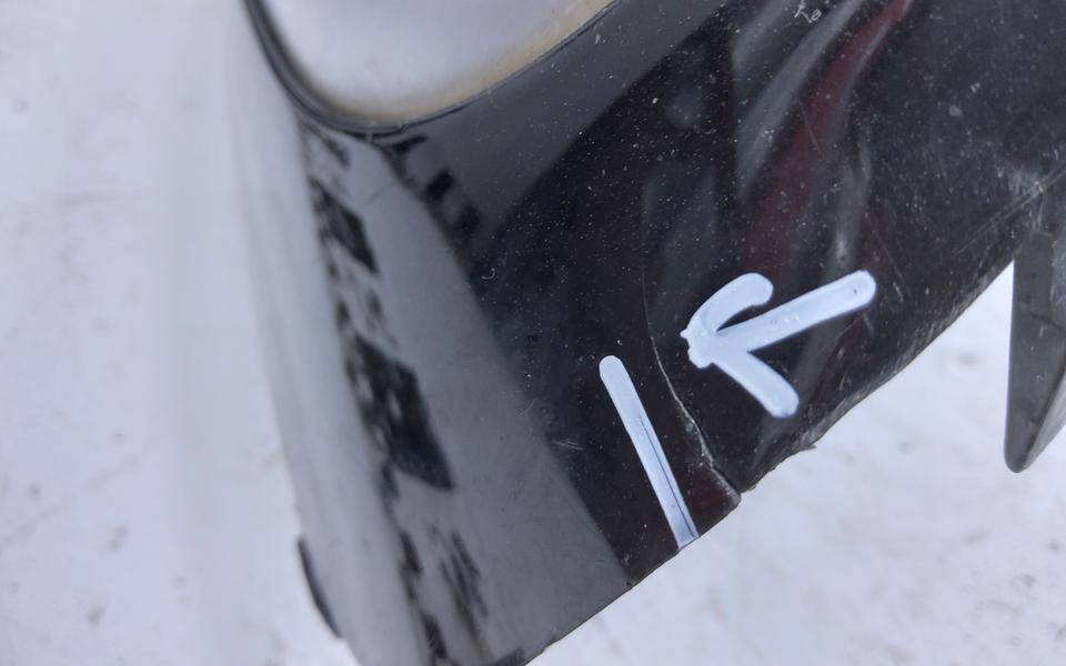 Накладка переднего бампера