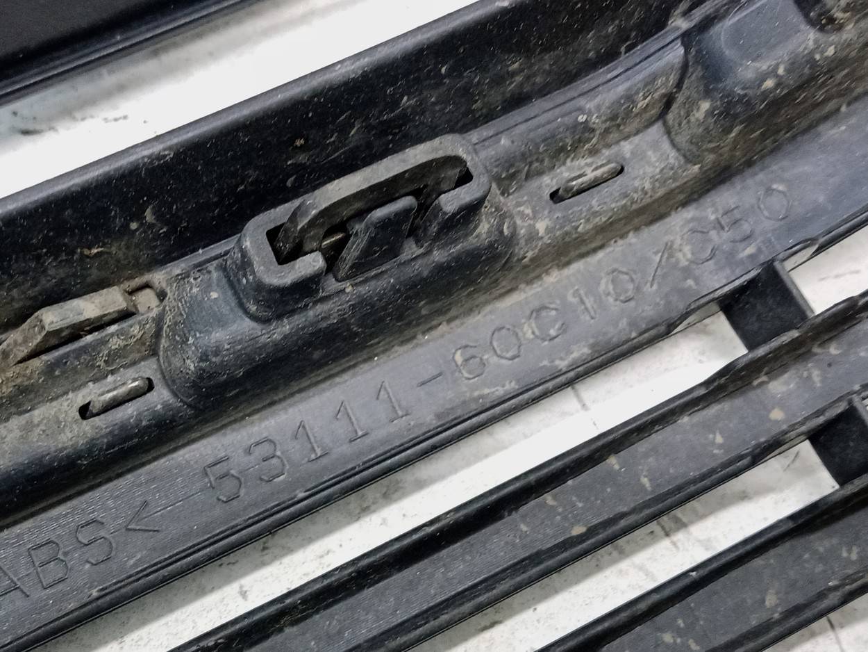 Решетка радиатора