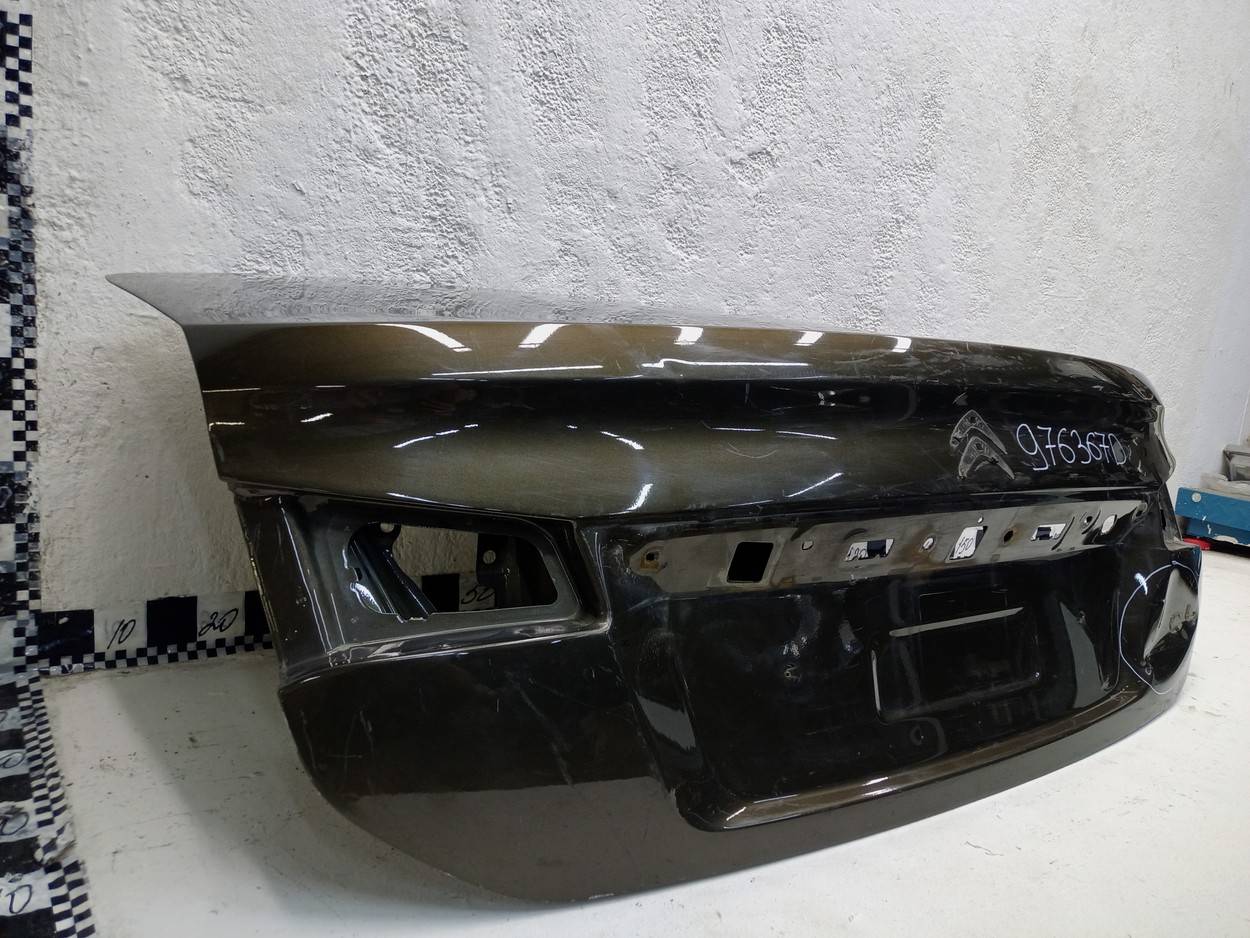 Крышка багажника