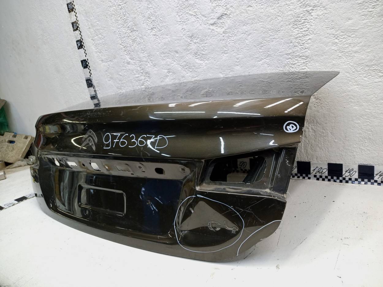 Крышка багажника