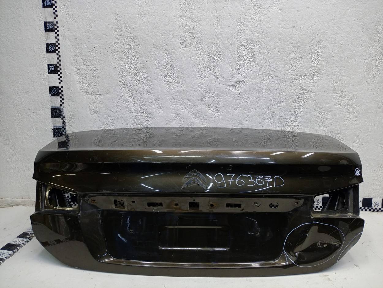 Крышка багажника