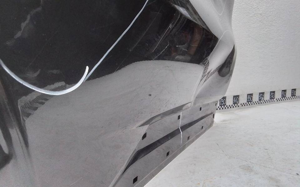 Дверь задняя правая