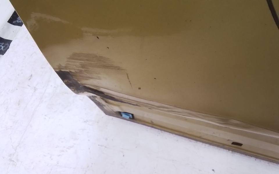 Дверь передняя правая