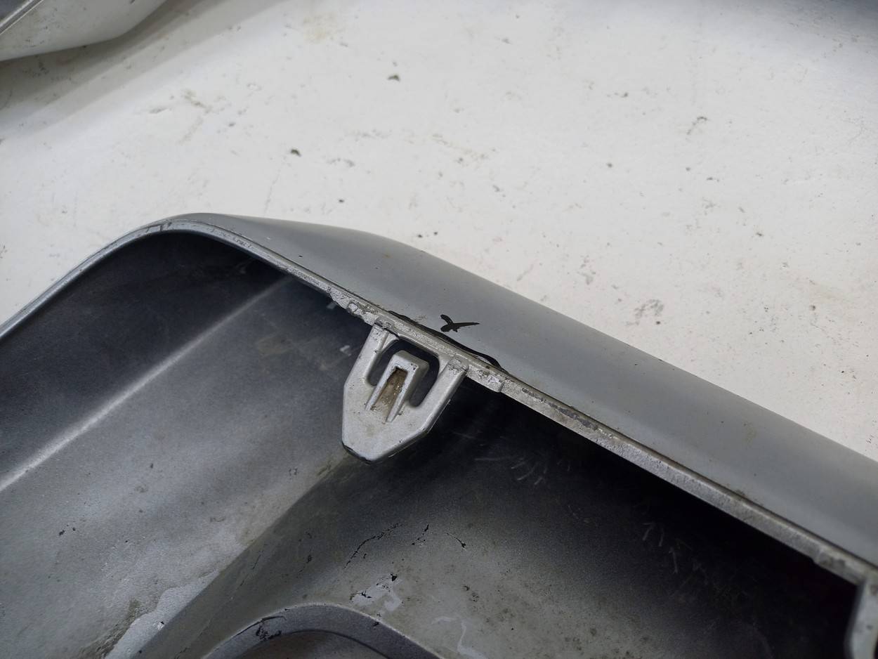 Накладка переднего бампера