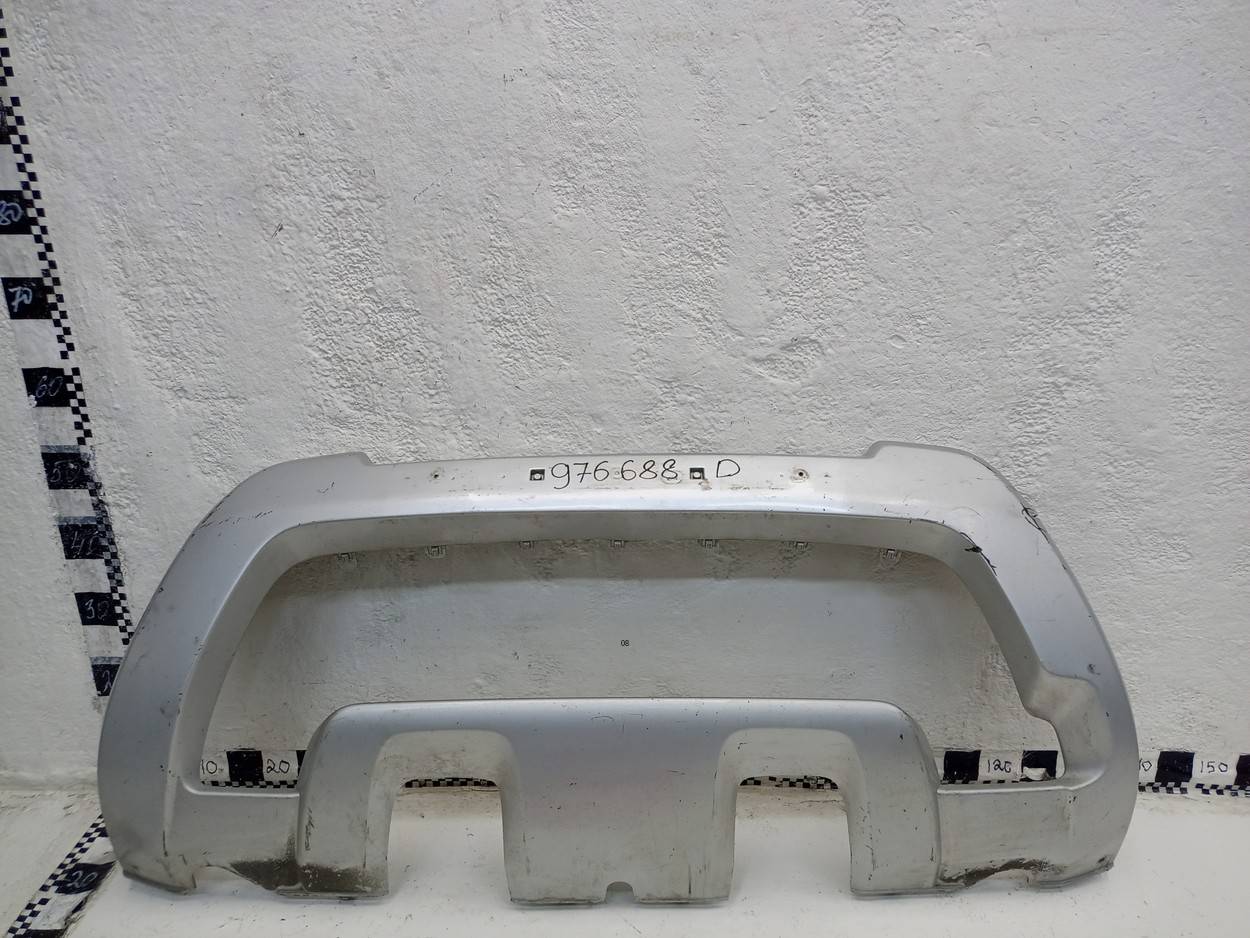 Накладка переднего бампера