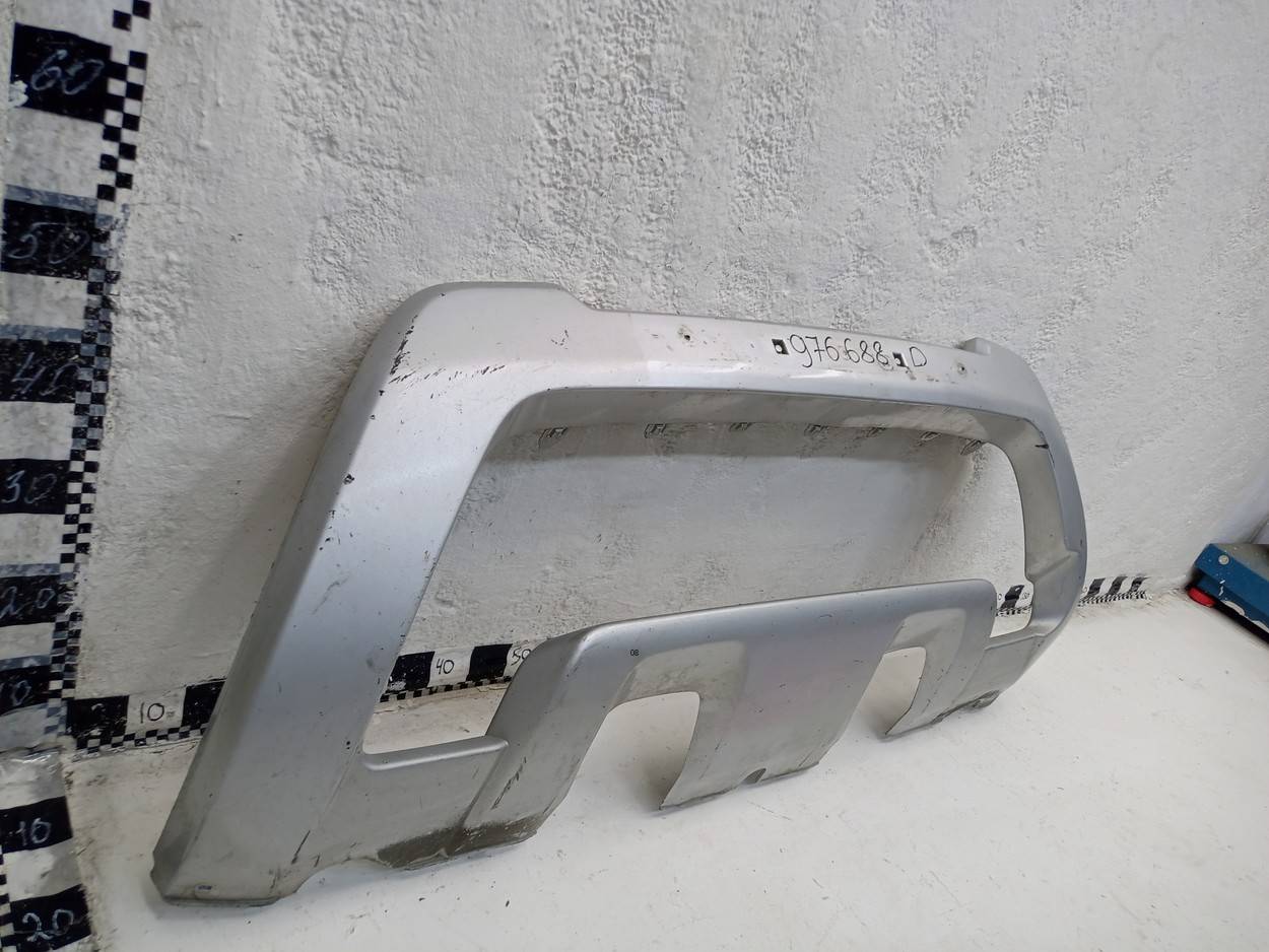 Накладка переднего бампера