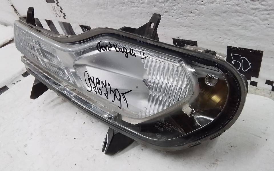 Фара противотуманная левая