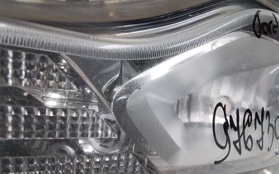 Фара противотуманная левая