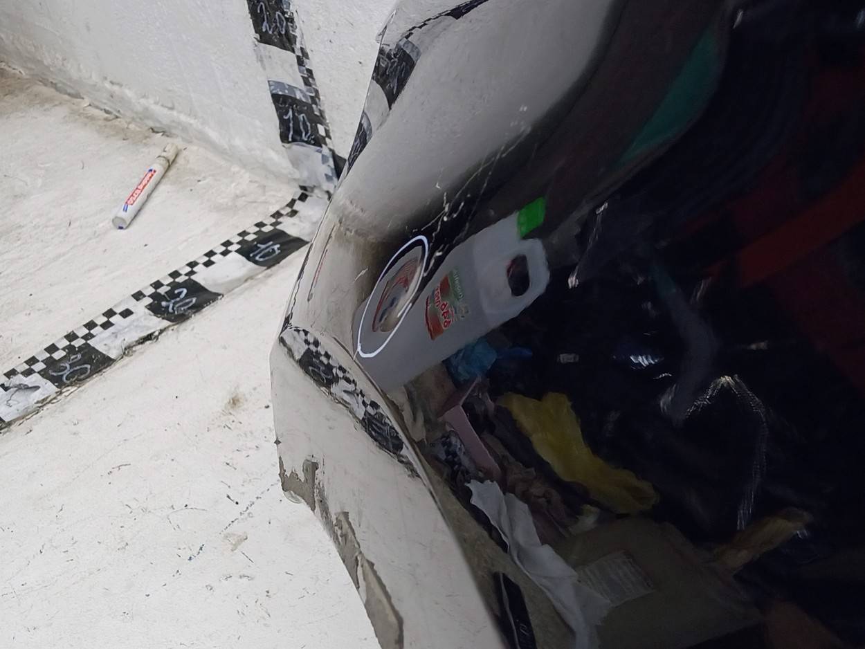 Крыло переднее левое