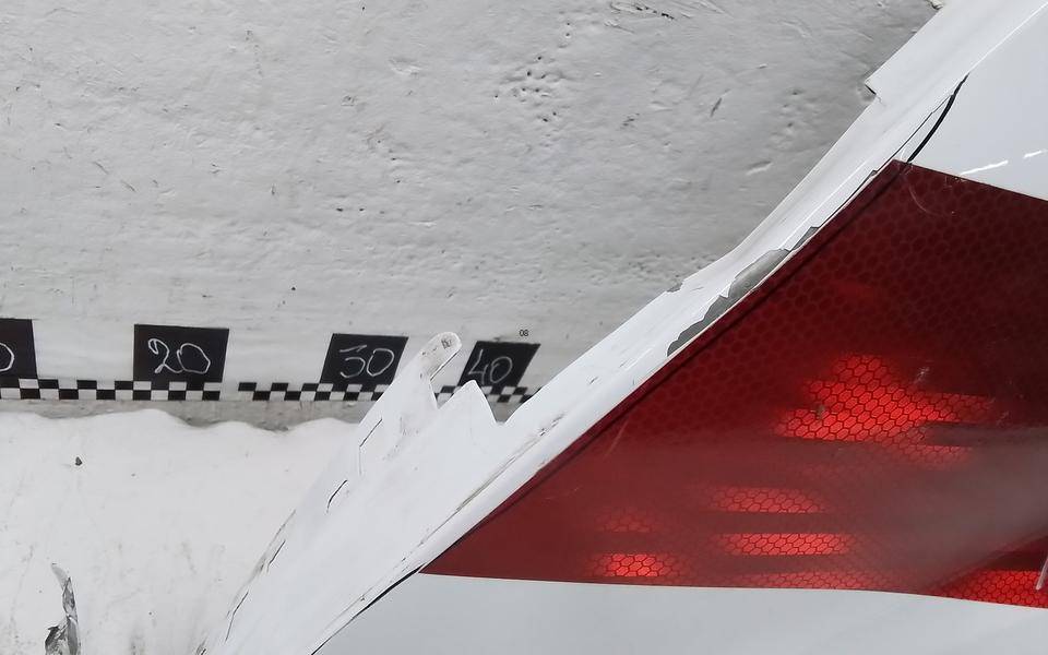 Крыло переднее левое