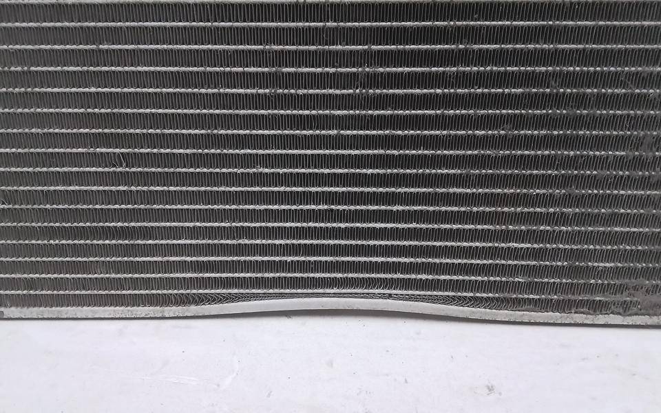 Радиатор кондиционера / конденсер