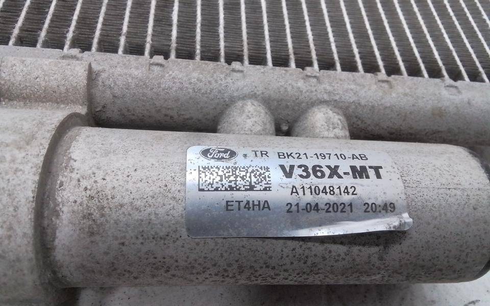 Радиатор кондиционера / конденсер