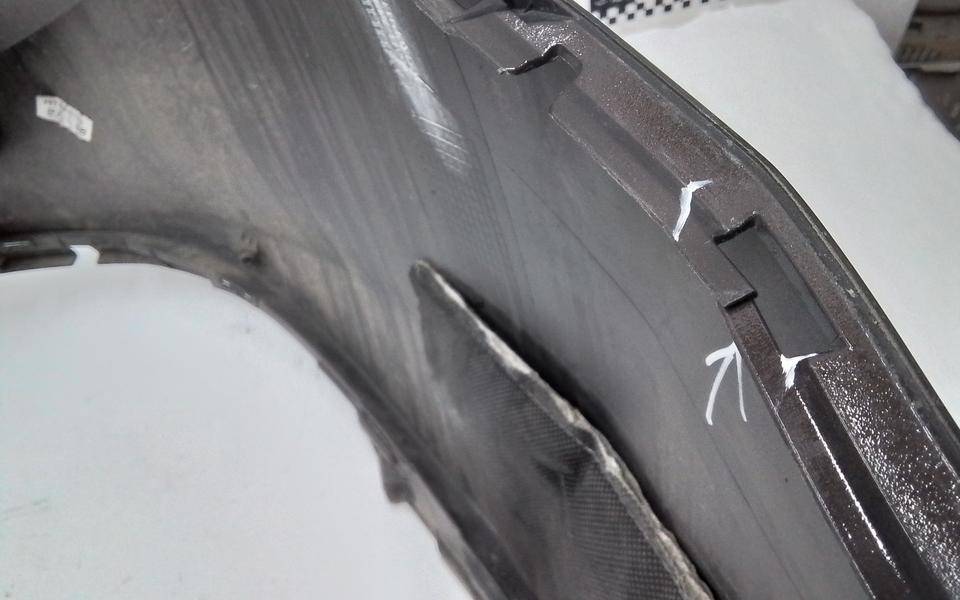 Бампер задний