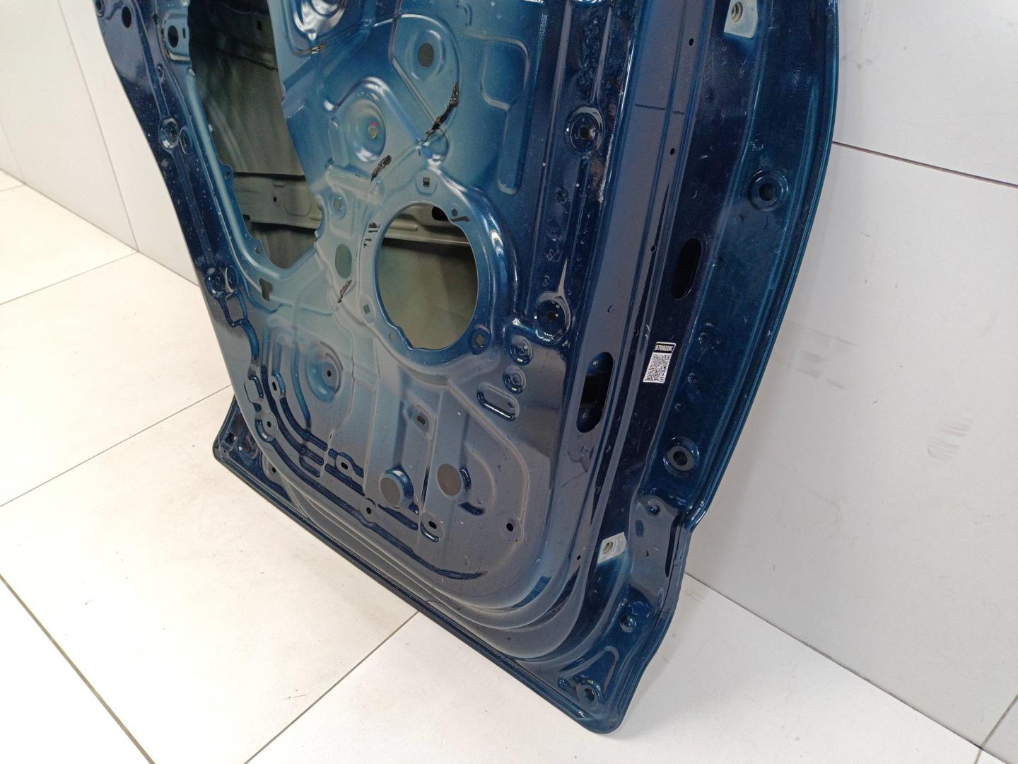 Дверь задняя левая