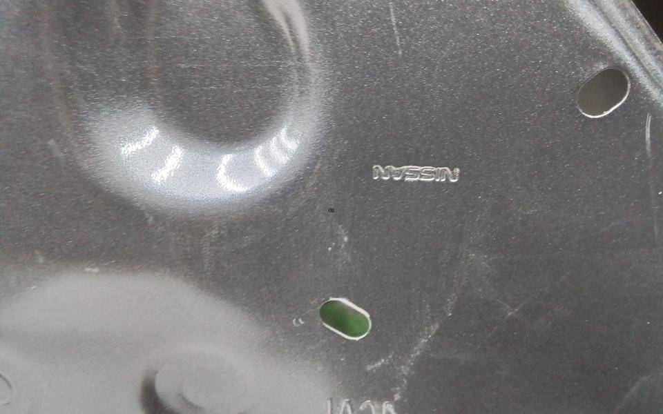 Дверь задняя левая