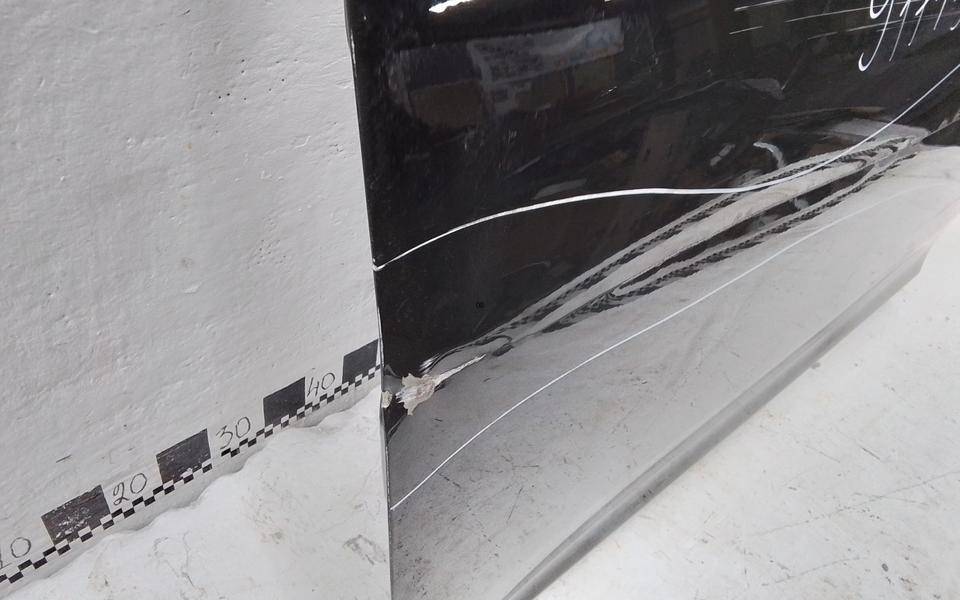 Дверь передняя левая