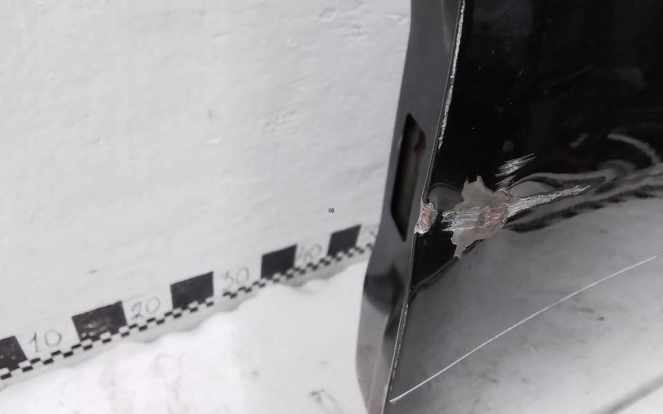 Дверь передняя левая