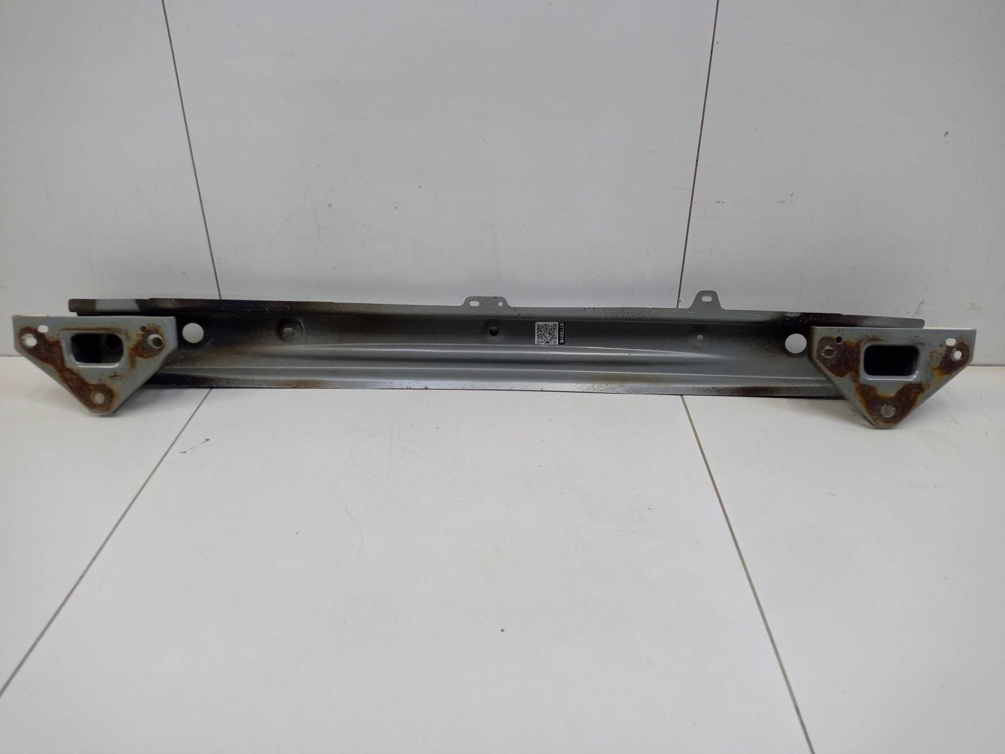Усилитель заднего бампера