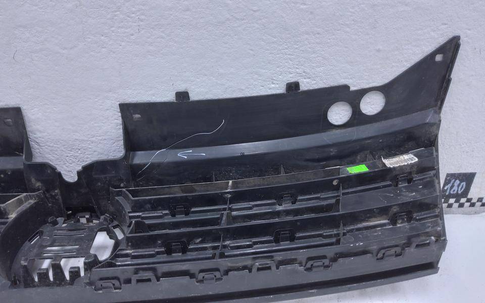 Решетка радиатора