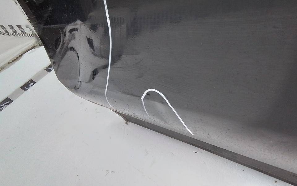 Дверь задняя левая