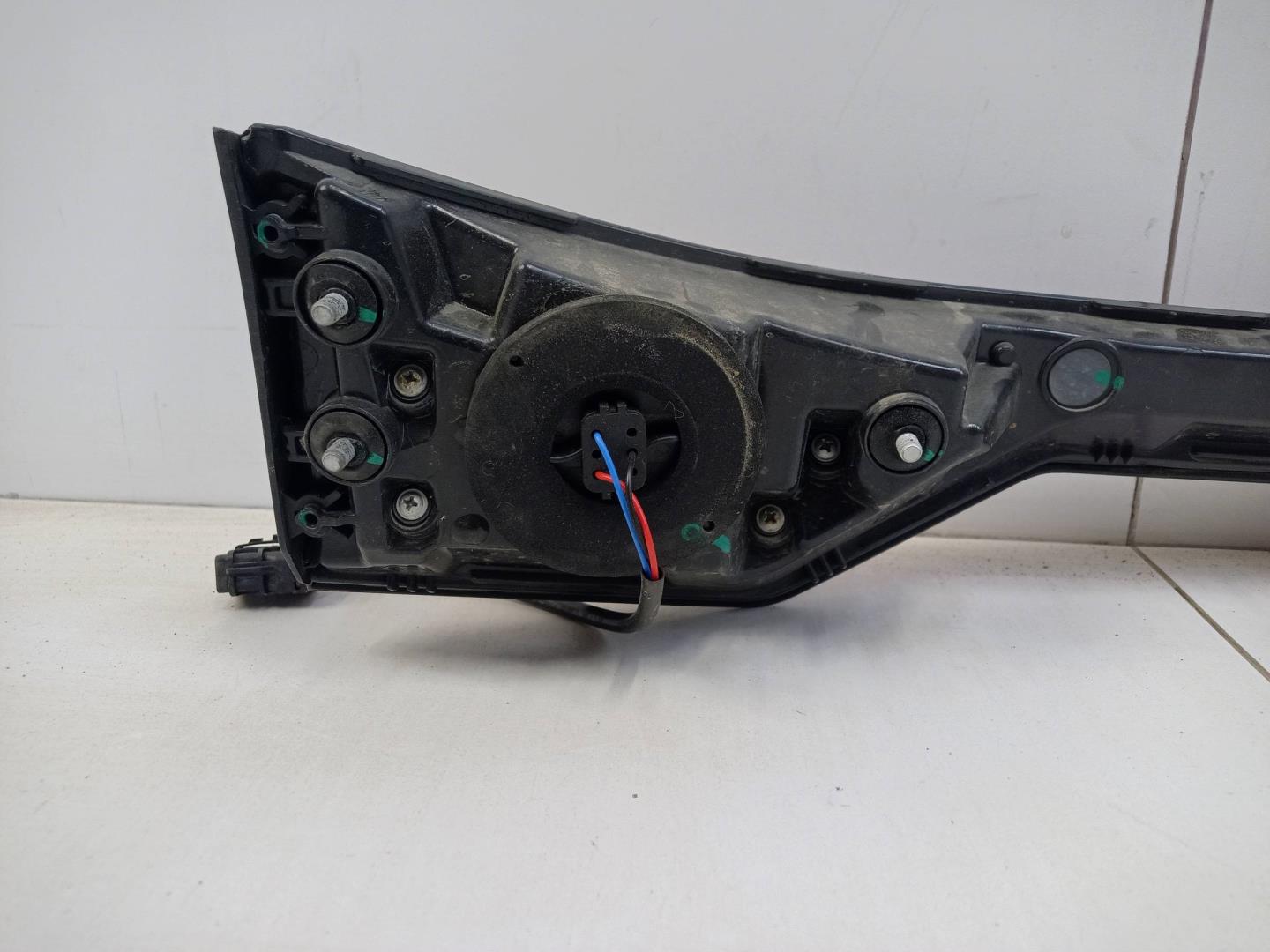 Фонарь задний