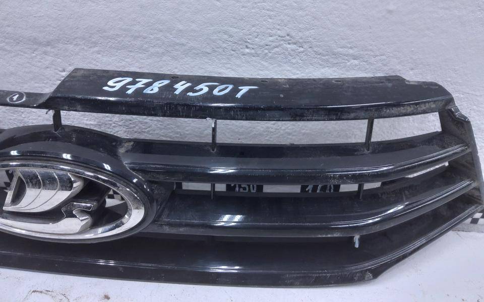 Решетка радиатора