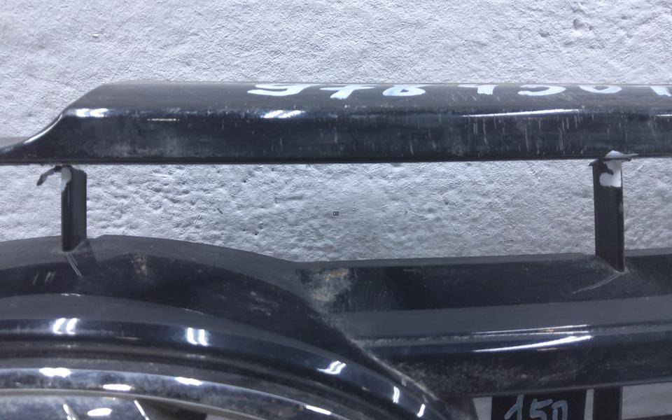 Решетка радиатора