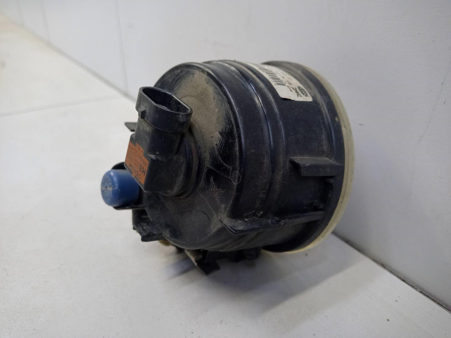 Фара противотуманная левая