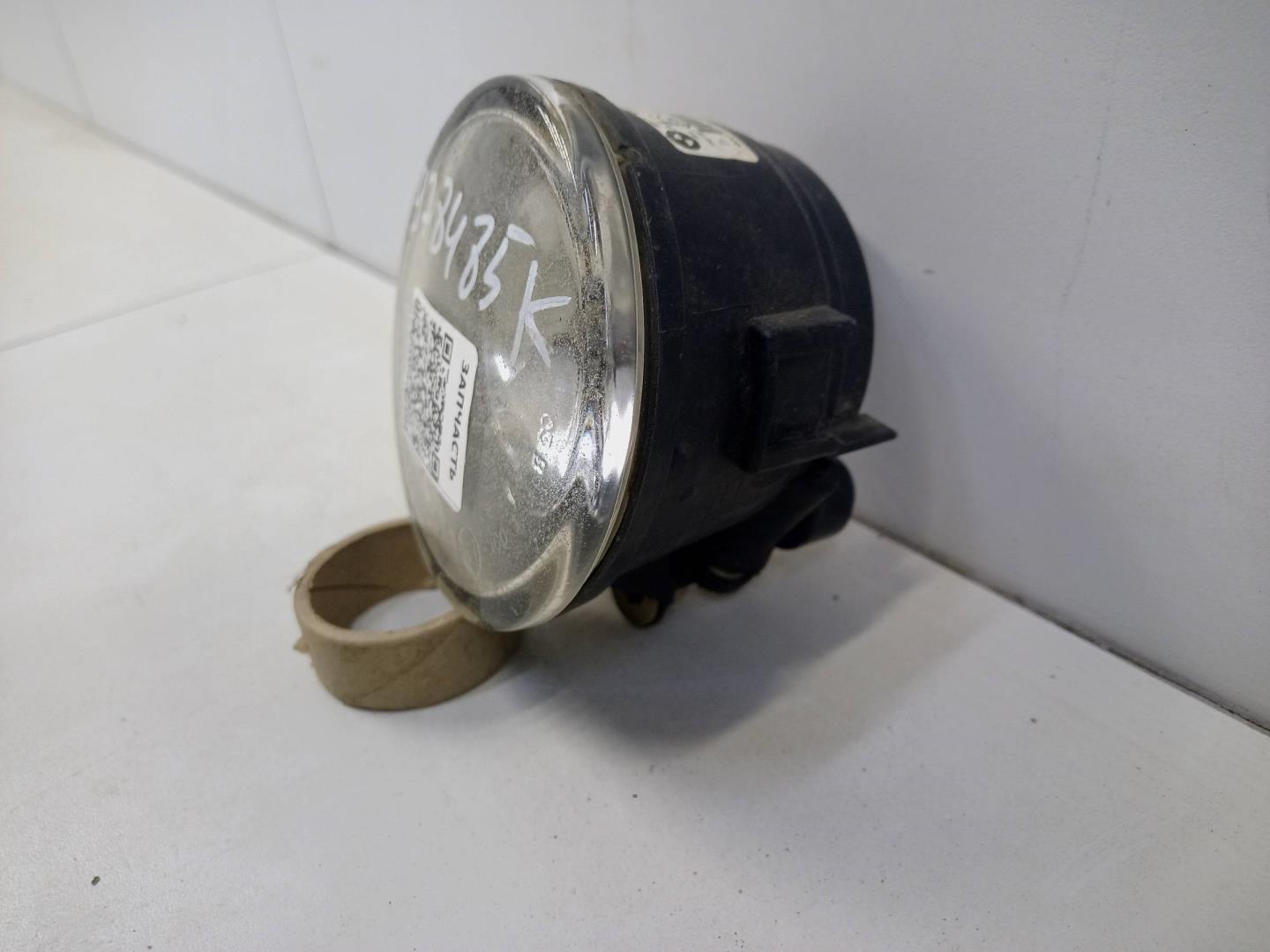 Фара противотуманная левая