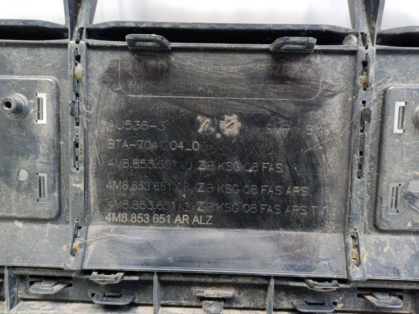 Решетка радиатора