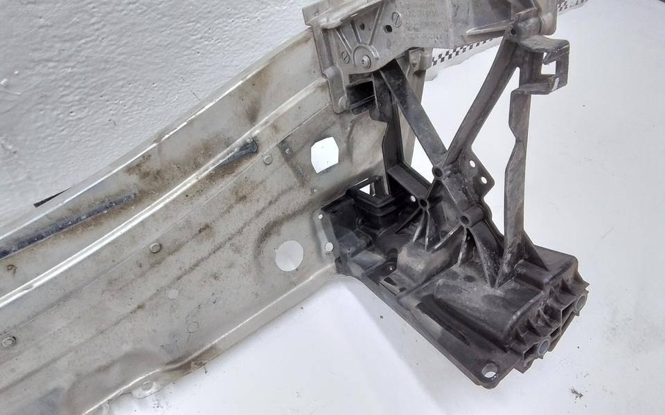 Панель передняя (телевизор)